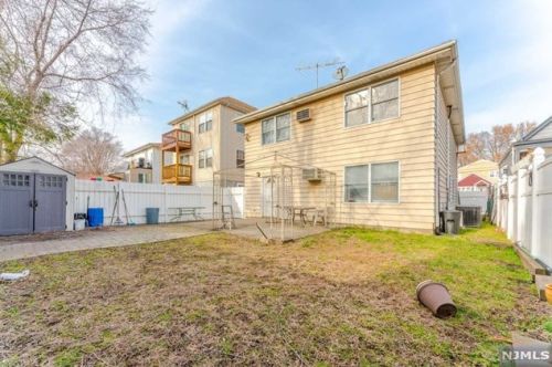 117 Rossiter Ave, Paterson NJ  07502-1826 exterior