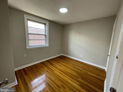 921 Friendship St, Philadelphia PA 19149-1621 exterior