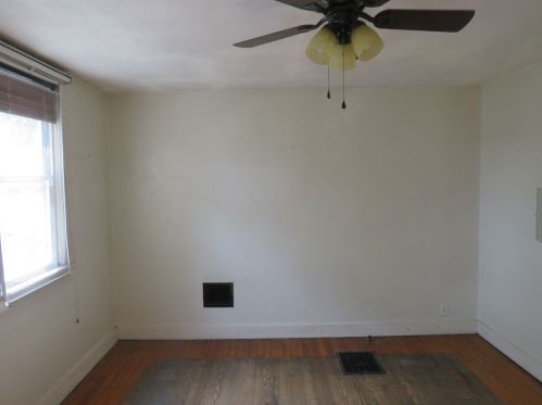 317 Reifert St, Pittsburgh PA  15210-3317 exterior