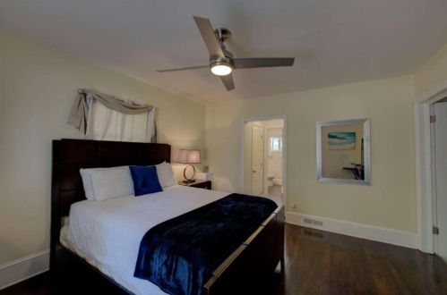 961 Cascade Rd, Atlanta GA 30311-2659 exterior