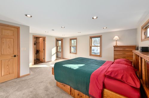 8324 Gridley Ave, Milwaukee WI 53213-3041 exterior