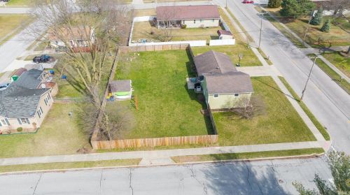 1901 Division St, Mishawaka IN 46545-6201 exterior