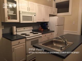 209 Shaler St, Pittsburgh PA  15211-1043 exterior