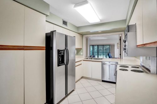 11217 Aspen Gln Dr, Boynton Beach FL 33437-1835 exterior