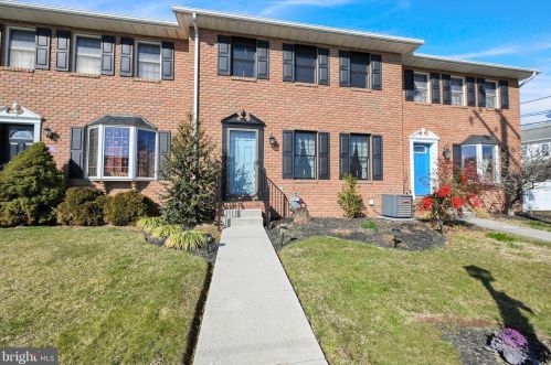 550 Walnut St, Hanover, PA 17331-2070