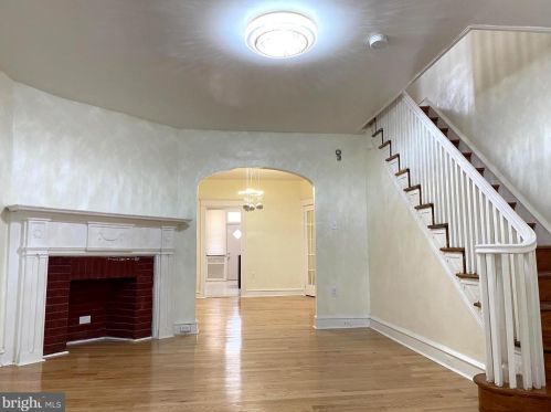 5815 16th St, Philadelphia PA  19141-1821 exterior