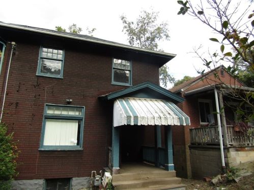 1711 Laporte St, Pittsburgh, PA 15206-1918