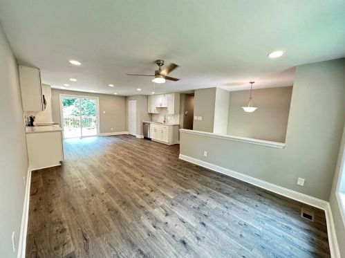 3286 Sunderland Dr, Lithonia GA 30039-4672 exterior