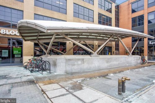 2100 11th St, Washington DC  20001-4016 exterior