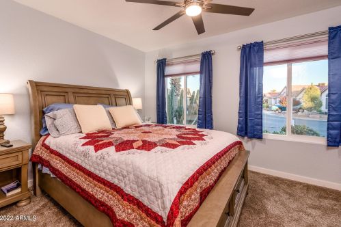 6692 Cypress Point Dr, Chandler AZ  85249-4332 exterior