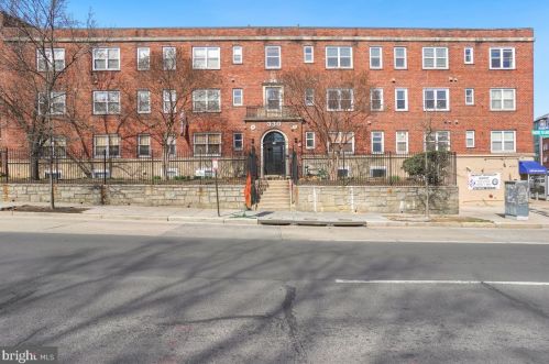 330 Rhode Island Ave, Washington DC  20001-1827 exterior
