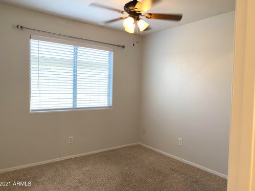 17420 2nd Ave, Phoenix AZ  85023-6573 exterior