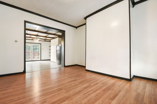 2014 Arlington Ave, Pittsburgh PA 15203-1311 exterior