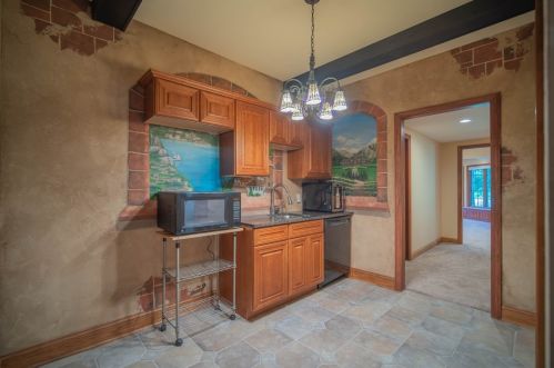 104 Fox Path, Moon Twp PA 15108-9779 exterior