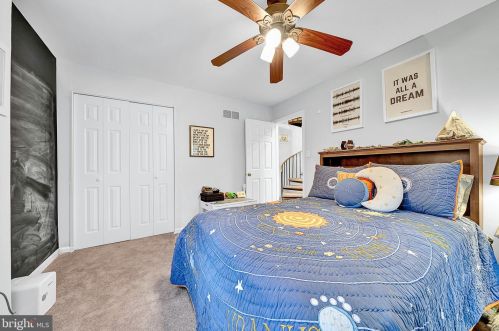 415 Heatherwood Dr, Media PA 19063-5131 exterior