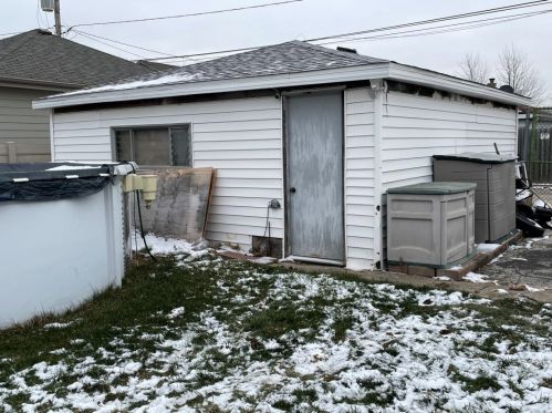 5847 Normandy Ave, Chicago IL 60634-3708 exterior