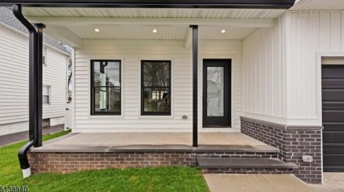 126 Besler Ave, Cranford, NJ 07016-2628