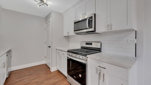 2006 22 Ave, Broadview IL 60155-2805 exterior