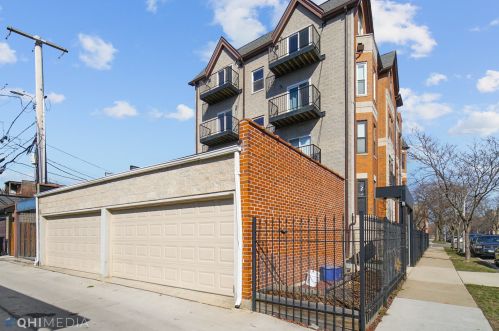 4956 Champlain Ave, Chicago IL  60615-2539 exterior