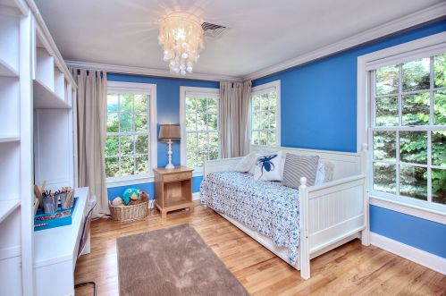 19 Long Lots Rd, Westport CT 06880-3846 exterior