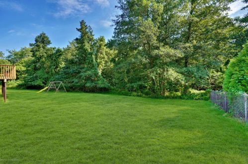 21 Bridle Dr, West Long Branch NJ  07764-1777 exterior