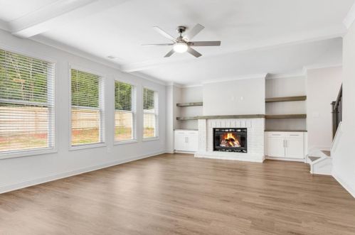 4268 Floyd Rd, Austell GA 30106-1517 exterior