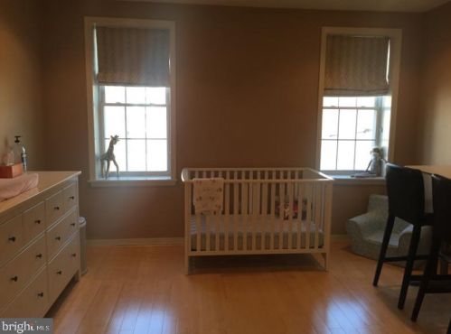 705 16th St, Philadelphia PA 19130-2902 exterior