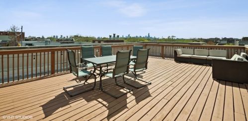 3203 Oakley Ave, Chicago IL  60608-6022 exterior