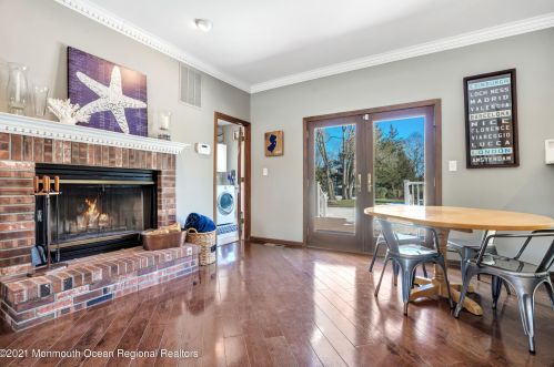 7 Cedar Ct, Jackson Twp, NJ 08527-1161