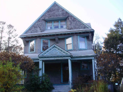 17 Fairview St, Newton, MA 02458-2208