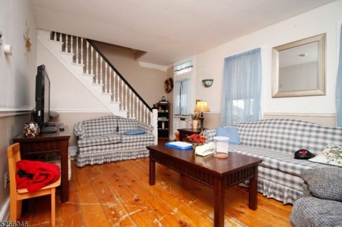 33 Madison St, Fredon NJ 07860-2022 exterior