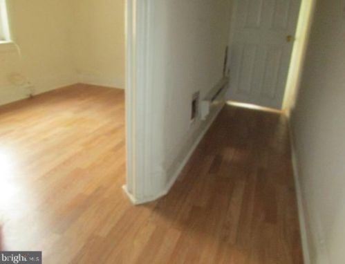 198 Hanover St, Trenton NJ 08608-1704 exterior