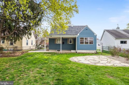 110 Central Ave, Trenton NJ 08610-3821 exterior