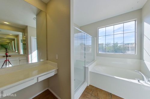 2602 Cavalry Dr, Phoenix AZ 85086-6616 exterior