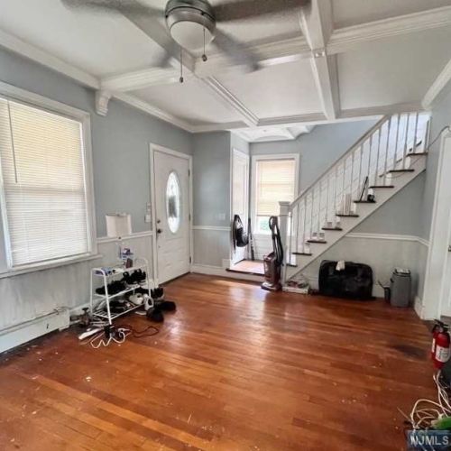 66 Shelby St, Dumont, NJ 07628-3112