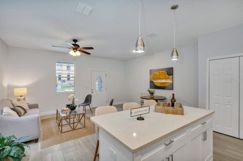 2520 Chestnut St, Tampa FL 33607-3305 exterior