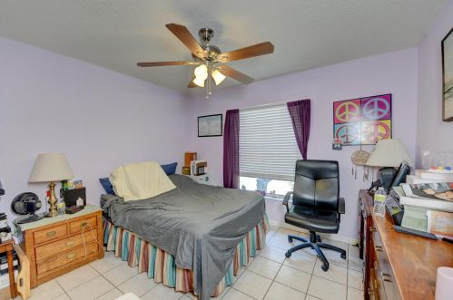 5967 Baylor Ave, Fort Pierce FL 34986-3634 exterior