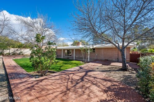 3411 Camino Suerte, Tucson AZ  85750-2750 exterior