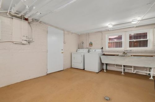 5428 Sawyer Ave, Chicago IL 60632-2624 exterior