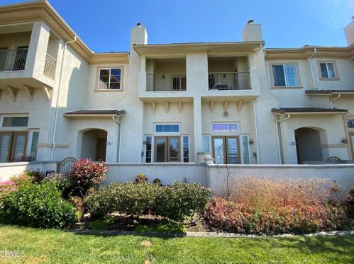 1233 Bayside Cir, Oxnard, CA 93035-2147