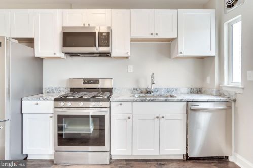 4226 Gault Pl, Washington DC 20019-8005 exterior