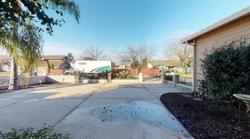 1922 Porter Way, Turlock CA 95380-3788 exterior