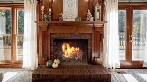 3810 Belle Glade Trl, Lithonia GA  30039-6700 exterior