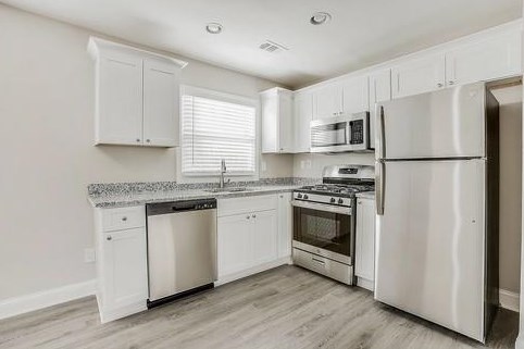 3815 Clovis Ct, Atlanta GA 30331-3437 exterior