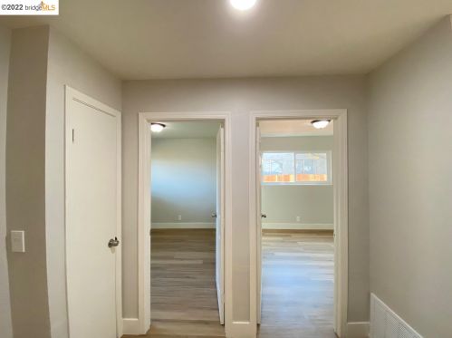 1834 Elkwood Dr, Concord CA  94519-1122 exterior