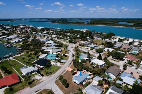 206 Fernandina St, Fort Pierce FL  34949-3534 exterior