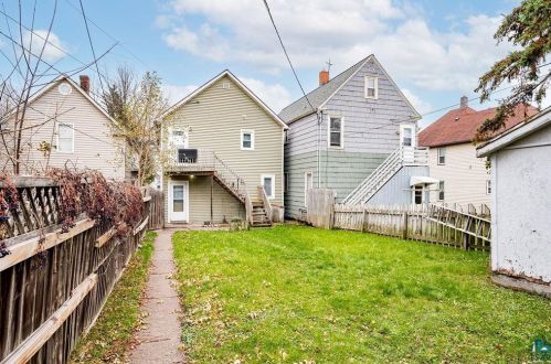 2719 2nd St, Duluth MN 55812-1920 exterior