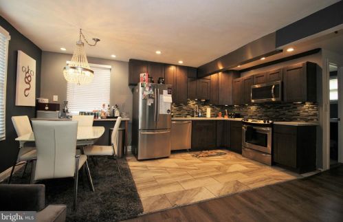 80 Ridgeway Ave, Manor PA 19036-1924 exterior