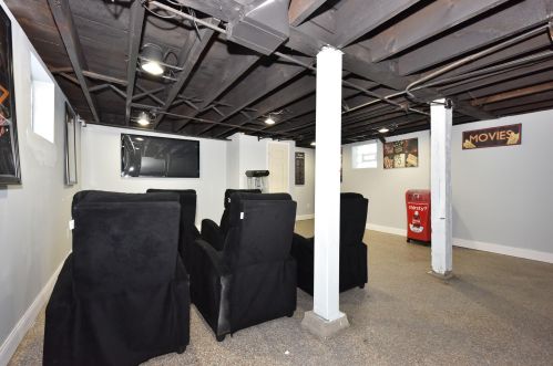 1939 18th St, Milwaukee WI  53205-1646 exterior