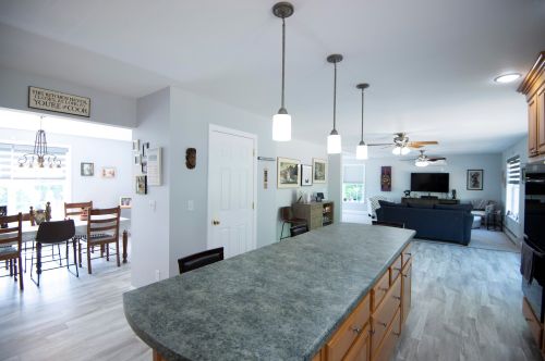 11 Wellington Ln, Concord NH 03307-0722 exterior